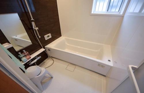 Saiki House | Relax at 渚泊 RENAClDO 浜や: Family-Friendly Retreat