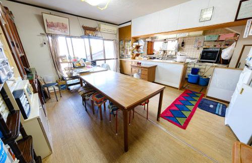 Nagasaki House | Cozy 渡邊民泊: Pet & Child Friendly Retreat