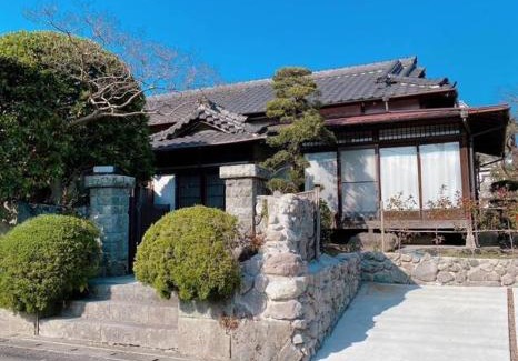 Beppu House | Relax in a Hot Tub at Your Own Private Oasis