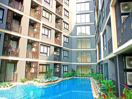 Central Pattaya Apartment | Top-Rated Urban Attitude Condo with Pool & Family Amenities