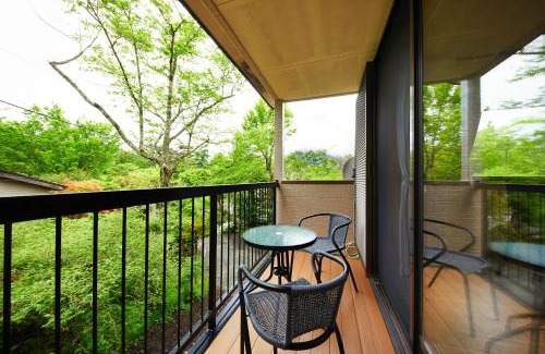Yamanakako Apartment | Discover湖の辺の宿時翠: Pet & Child Friendly Retreat