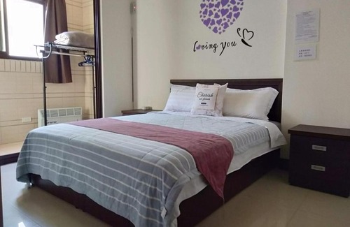 Jinning Villa | Seaside Haven: Child-Friendly Stay with Kitchen Amenities