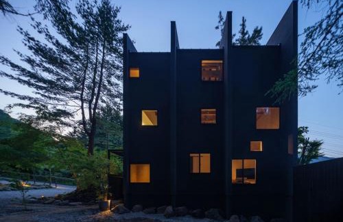 Fujikawaguchiko Villa | Tranquil Lakeside Escape at THE TIME FUJI - Rated 9.4/10