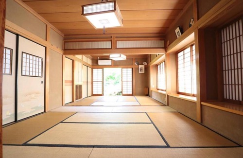 Katase House | Discover 湘南かたせ家: Perfect for Families & Rated 10/10