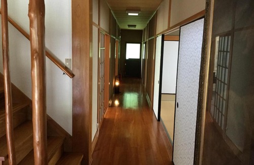 Yufuin Onsen House | Discover 湯布院月灯り: Family-Friendly with a Hot Tub