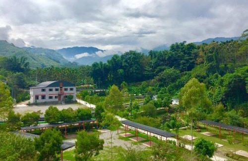 Lugu House | Discover Xitou Royal Villa: Family-Friendly Retreat Awaits