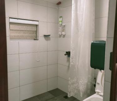 Daxi District Ski Chalet | Welcoming Inn with Family-Friendly Amenities and Kitchen