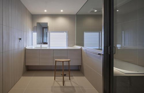 Kurashiki Apartment | Discover 滔々 御崎 二階の宿 - Guest Rated 9.7/10