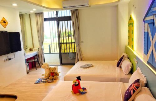 Wujie Bed & Breakfast | Child-Friendly 澳玩客電梯民宿 with Top Review Score 9.2