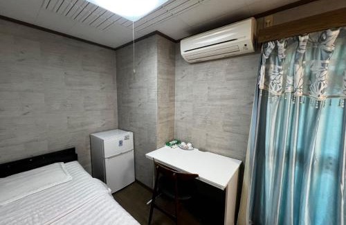 Itabashi House | 烟雨轩 303