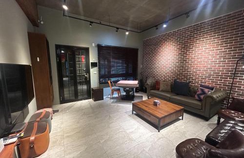 Dongshan House | Pet-Friendly Retreat: 熊熊&妮妮 with 9.8/10 Guest Rating