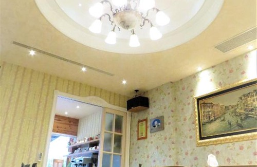 Gongtouli House | Discover Jade Bay B&B: Family-Friendly Retreat Awaits
