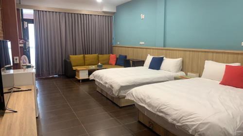 Jincheng House | Explore Jinmen B&B: Family-Friendly with Perfect Reviews