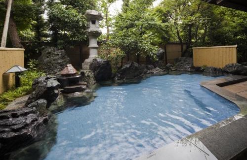 Ogoto Hotel | Discover 琵琶湖グランドホテル京近江: Family-Friendly Retreat
