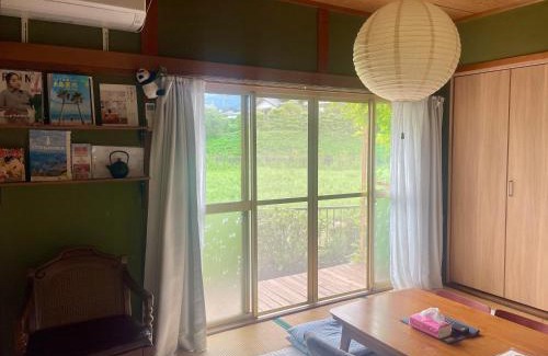Itoshima Villa | Discover 田辺ハウス: Family-Friendly Stay with Hot Tub