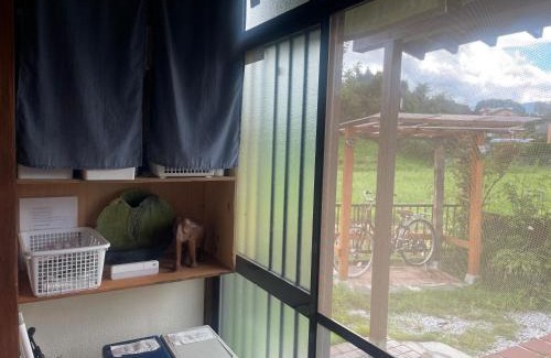 Itoshima Villa | Discover 田辺ハウス: Family-Friendly Stay with Hot Tub