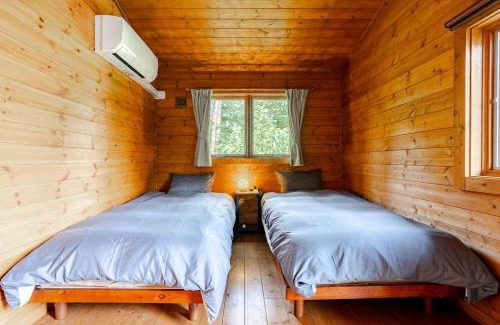 Iimori Villa | Chic Log Cabin Near Hakuba Ski Resort - 9.7/10 Rating