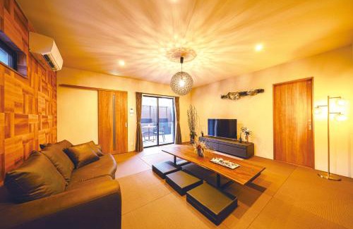 Beppu Villa | Relax at 石垣泉: Family-Friendly Retreat with Hot Tub
