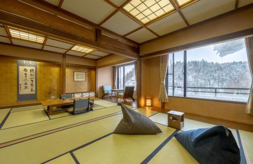 Shirogane Onsen Hotel | Experience Aonobi Yuyu: Family-Friendly Hot Springs Retreat
