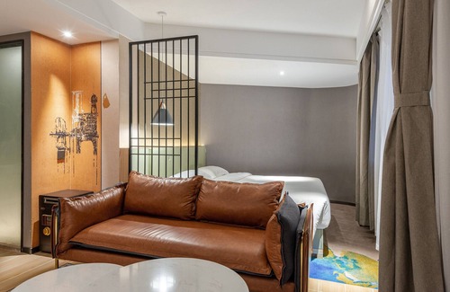 Buji Apartment | Explore Elegant Living at 礼客之家行政公寓
