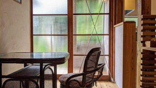 Kiho-cho Apartment | Explore Kamikura-Hideaway: Family-Friendly Retreat