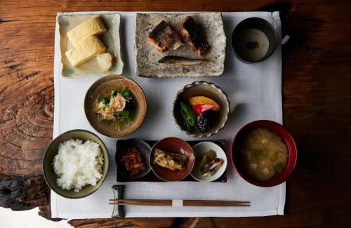 Imazu Apartment | 福田屋: A Family-Friendly 4-Star Retreat with Dining Options