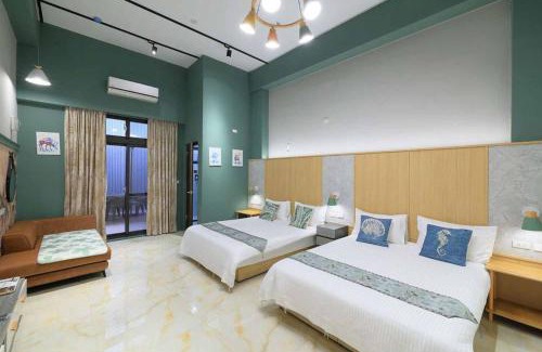 Hualien City Centre House | Pet-Friendly Retreat at 秀森山電梯民宿 Show B&B