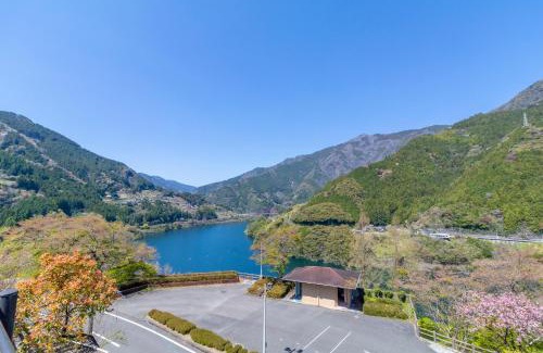 Niyodogawa Hotel | Discover 秋葉の宿: Family-Friendly with Dining Options