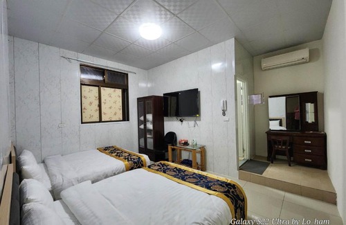 Yuchi House | Discover 秘境民宿: Family-Friendly Retreat Awaits