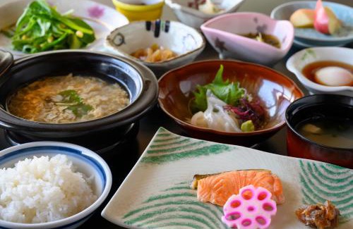 Yunohama Hotel | Top-Rated 竹屋ホテル with Oceanfront Views & Hot Tub