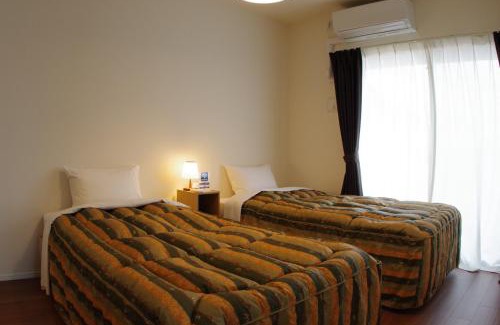 Kasaoka Apartment | Family-Friendly Stay at 笠岡 潮待ちHOTEL - Rated 8.5/10