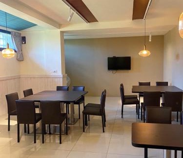 Jinning House | Accessible Comfort at Zhu Yue Guan with Great Reviews