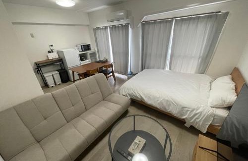 Nakagawa Ward Apartment | 篠原橋マンション