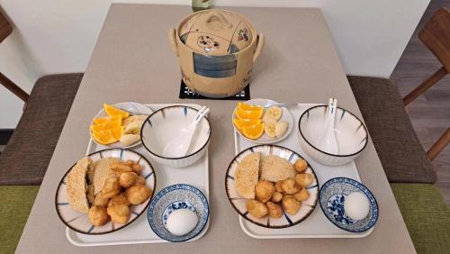 Jincheng House | Experience 紅築民宿: Guest Rated 9.8 with Breakfast & Kitchen
