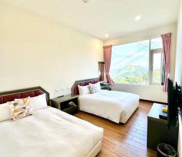 Alishan House | Discover Value at 紫龍星空民宿 - Family-Friendly Retreat