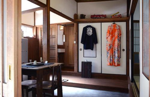 Arita House | Guest Rated: ZOKUIJINKAN GUESTHOUSE with Hot Tub Amenities