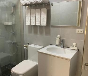 Xiyu House | Family-Friendly Retreat at 綠水悠遊民宿 - Guest Rated 9/10!