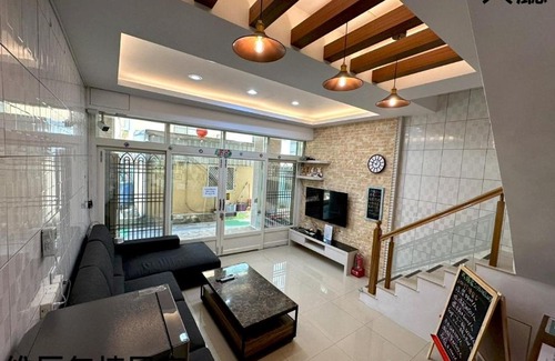 Xiaoliuqiu Apartment | Relaxing Oceanfront Stay at Wei Chen Resort B&B