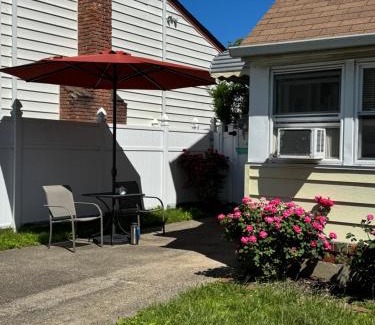 Hempstead Apartment | Cozy ZUHUA Long Island Near Hofstra University with Kitchen