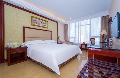 Fangcheng Hotel | Discover the Vienna International Hotel Xiangyang Station