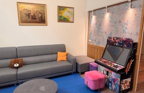 Dongshan House | Discover Sam-hao Homestay: Family-Friendly Haven