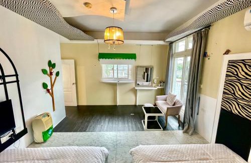 Luodong House | Discover Rodo Toronto Inn: Family-Friendly Accommodations