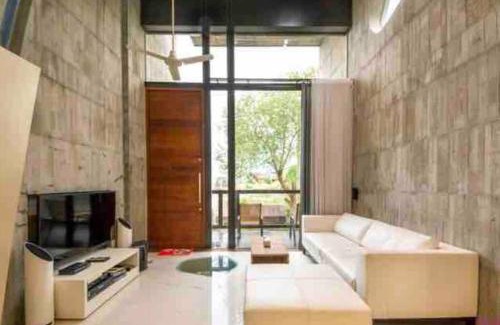 Dongshan Villa | House 436: Child-Friendly Stay with Pool and Breakfast