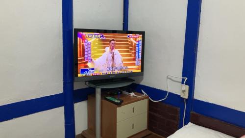 Zhuqi House | Cozy Stay at 老老街 誠君民宿: Pet-Friendly Retreat