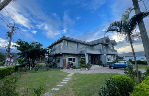 Guanshan House | Experience Comfort at Yung He Resort in Taitung County