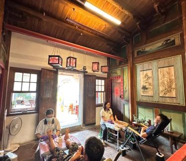 Old Town Villa | Experience Tayouan Villa: 4 Bedrooms Near Anping Fort