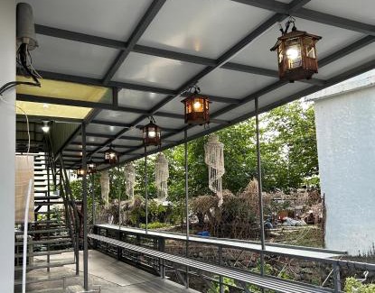 Fangliao House | Relaxing Family Retreat at Ruohuaxuan 民宿 - Rated 9/10