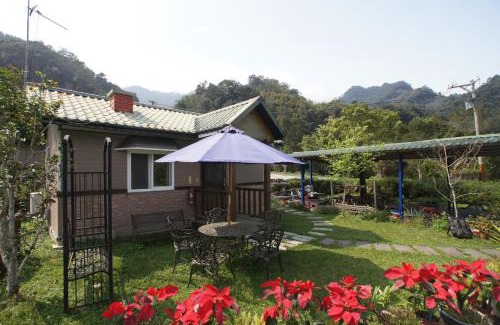 Nanzhuang House | Experience Comfort at 蓬萊生態農場仙山民宿 with Hot Tub