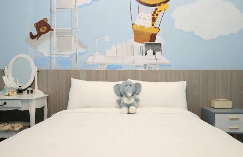 Zhiben House | Experience 蘑菇村一津宿囍民宿 with a 9.4 Rating