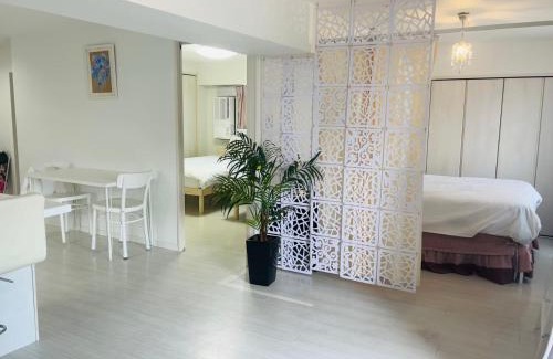 Higashigotanda Apartment | Unwind on a Rooftop Balcony Near Shinagawa Station